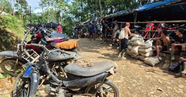 Tambang Emas Ilegal Menggeliat di Gunung Guruh Bogor Barat