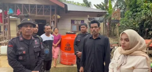 Pascabanjir,Brimob Bangun Sumur Bor Bagi Warga Aceh Tamiang