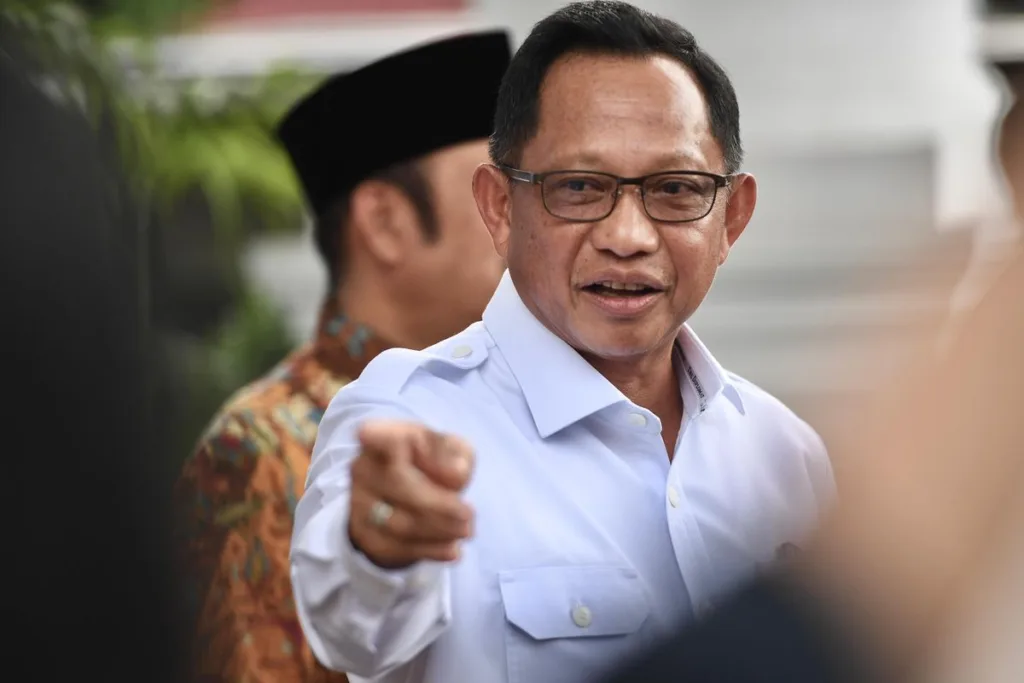 Tito Karnavian Beri Lampu Hijau Perubahan APBD di Sumatra