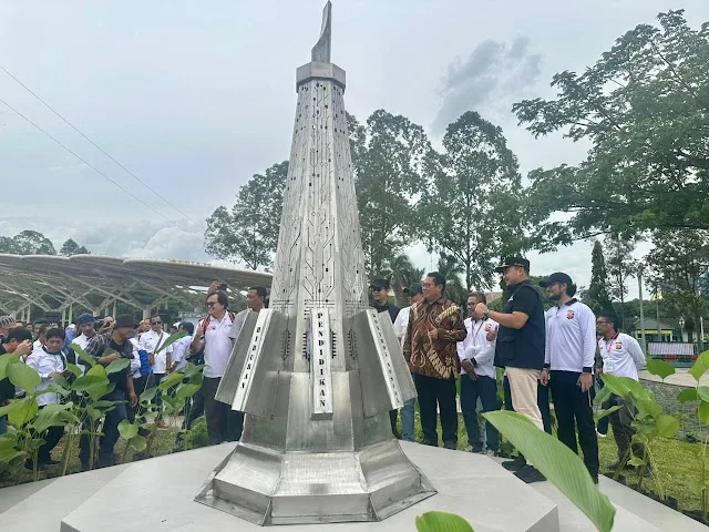 Ketua SMSI Jambi Hadiri Peresmian Monumen SMSI di Cilegon
