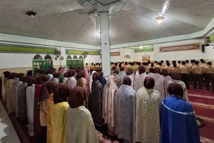 Pembinaan Spiritual Ramadhan, Siswa Madrasah Semangat Salat Dhuha Berjamaah