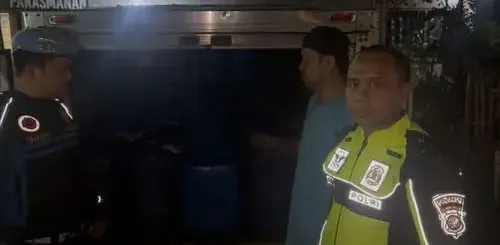 Kejar-kejaran Mobil Boks di Soreang saat One Way, Polisi Temukan Puluhan Jerigen Tuak