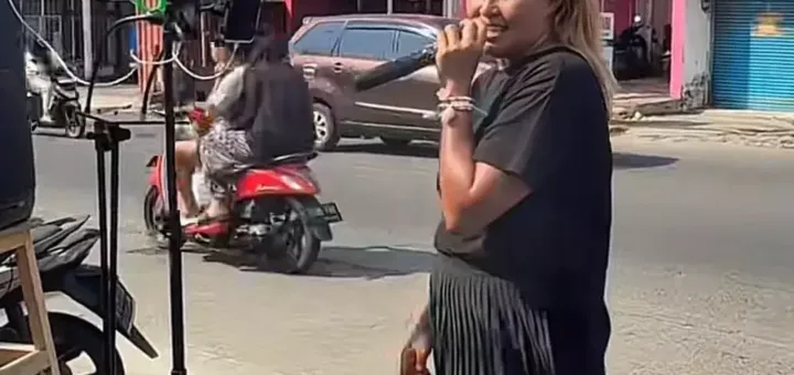 Dulu Artis Top, Kini Ngamen: Pinkan Mambo Bongkar Penghasilan Fantastisnya