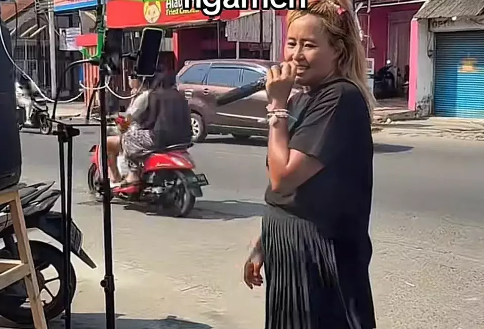 Dulu Artis Top, Kini Ngamen: Pinkan Mambo Bongkar Penghasilan Fantastisnya