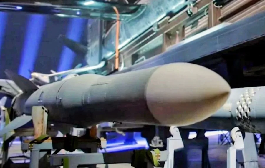 Volodymyr Zelensky Pamer Rudal Pertahanan Udara Baru Ukraina