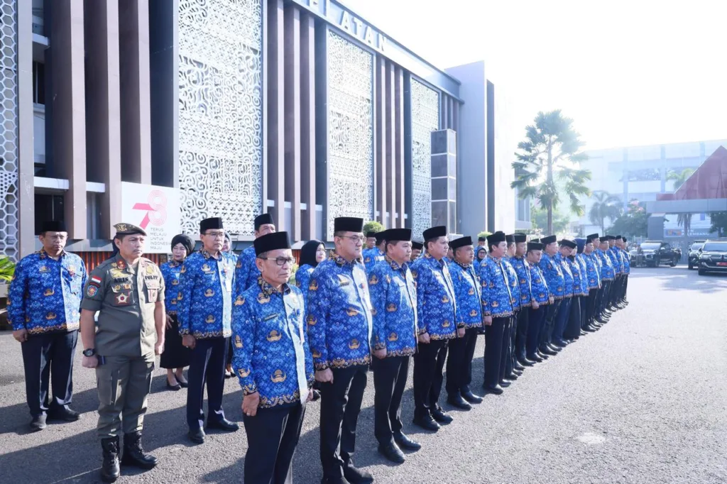 Tito Karnavian Resmi Atur Work From Home untuk ASN, Ini Rinciannya