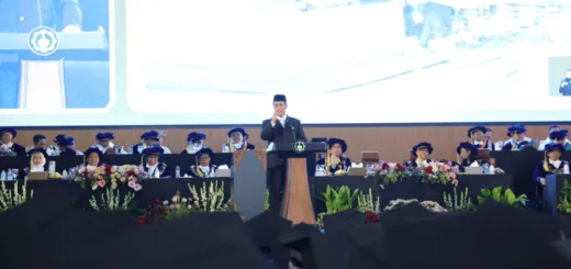 Hadapi Tiga Krisis Dunia, Mentan Amran Dorong Lulusan ITS Jadi Solusi Masa Depan