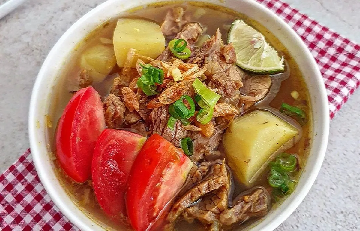 Racikan Rempah Nusantara Jadi Kunci Soto Daging Bertahan di Tengah Persaingan Kuliner