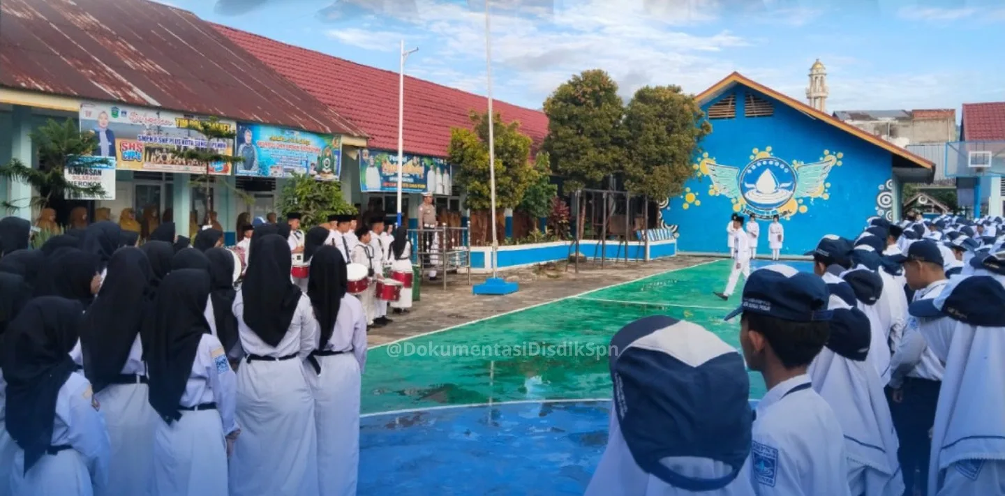 Larangan Siswa Bawa Motor Disosialisasikan di SMPN 8 Sungai Penuh