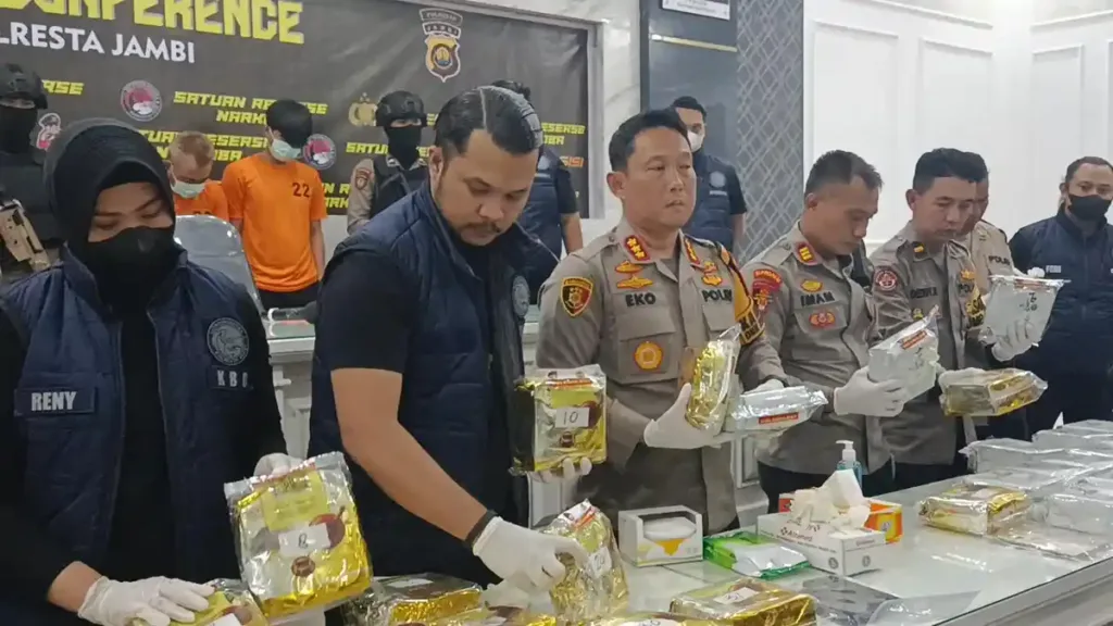 Polda Jambi Ungkap Jalur Narkoba Riau–Jambi, 20 Kg Sabu dan Ribuan Ekstasi Disita