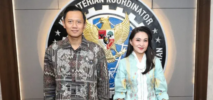 AHY dan Gubernur Maluku Utara Bahas Mega Proyek Sofifi hingga Trans Kie Raha