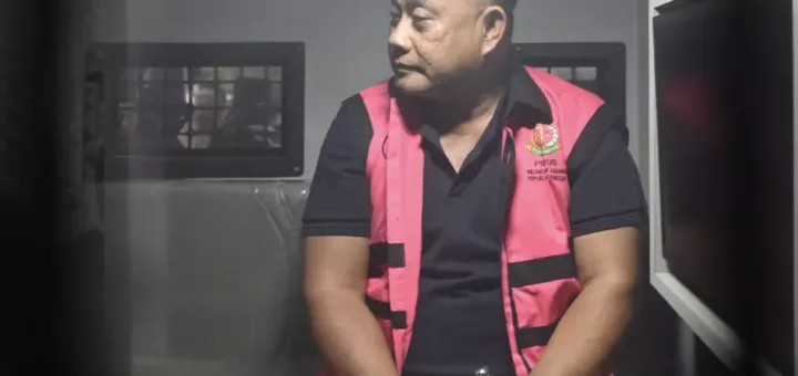 Dari Motor Listrik hingga TV 75 Inci, Dugaan Korupsi MBG Seret Eks Pimpinan BGN