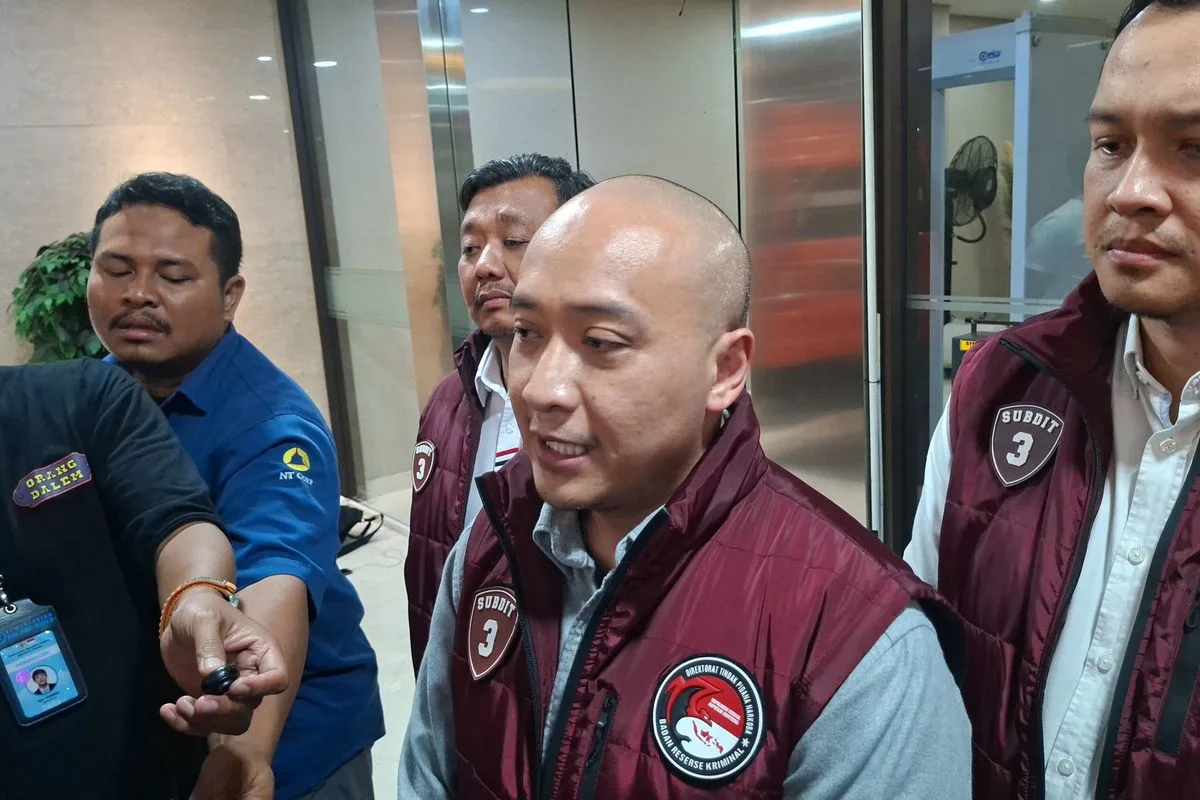 APG Diperiksa Bareskrim, Pengakuannya Soal 15 Kali Beli Whip Pink Jadi Sorotan