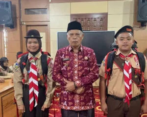 Lepas Kontingen Pramuka ke Jamda Jambi 2026, Azhar Hamzah: Harumkan Nama Sungai Penuh