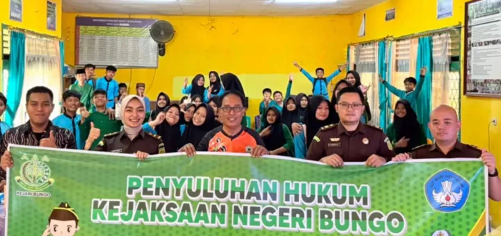 Pelajar SMPN 3 Bungo Antusias Ikuti Penyuluhan Hukum Jaksa Masuk Sekolah
