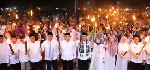 Cahaya Obor di Sungai Penuh, Ribuan Warga Sambut Tahun Baru Islam dengan Semangat Hijrah