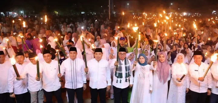 Cahaya Obor di Sungai Penuh, Ribuan Warga Sambut Tahun Baru Islam dengan Semangat Hijrah