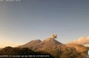 Erupsi Beruntun Tiga Gunung Api Guncang Indonesia Timur, Status Siaga Ditetapkan