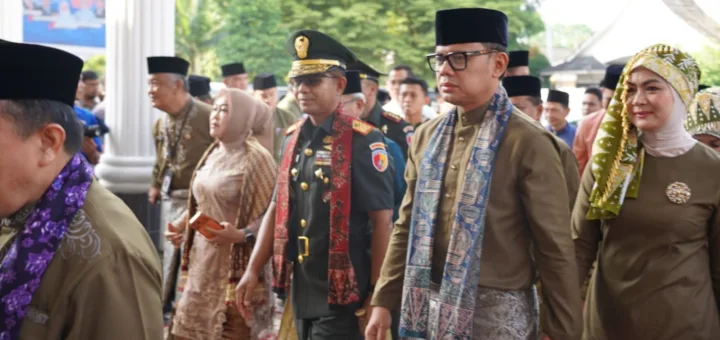 Semarak HUT Kota Jambi, Danrem 042/Gapu dan Pejabat Nasional Hadiri Paripurna