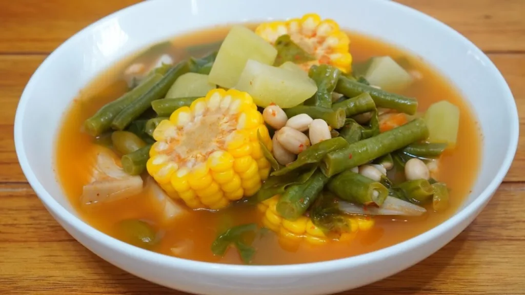 Rasa Asam yang Abadi: Sayur Asem Tetap Jadi Ikon Kuliner Nusantara