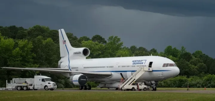 NASA Luncurkan Misi Robotik untuk Selamatkan Satelit Swift dari Ancaman Jatuh ke Bumi