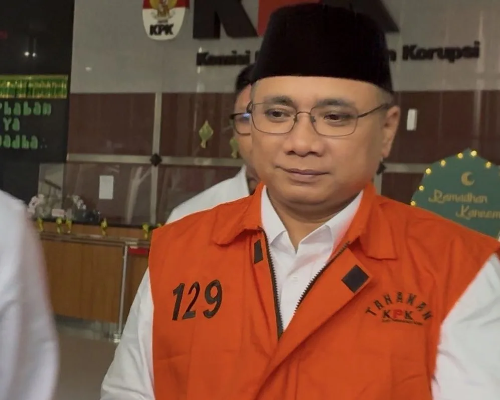 KPK Tunda Penahanan Yaqut Cholil Qoumas, Jalani Perawatan di RS Polri