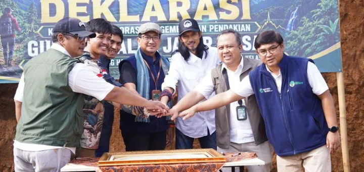 Kementerian Kehutanan Dorong Jalur Ajisaka Jadi Pendakian Berstandar Nasional