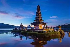 Lebih dari Sekadar Indah,Ini Alasan Turis Asing Mau Datang Ke Bali 