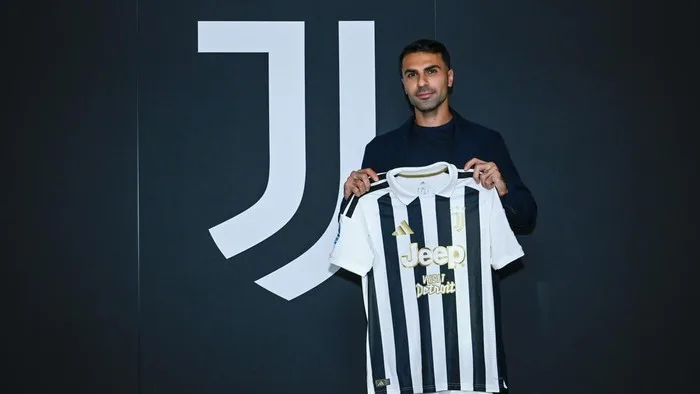 Resmi Berpisah dengan Roma, Zeki Celik Gabung Juventus