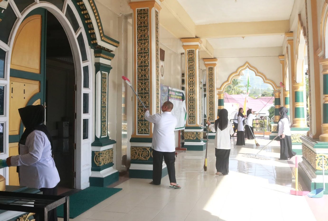 Geber Mas di Sungai Penuh, Kemenag Ajak Masyarakat Jadikan Kebersihan Masjid sebagai Kebiasaan