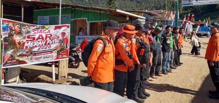 2.557 Pendaki Naik Gunung Bawakaraeng untuk Kibarkan Merah Putih di Puncak