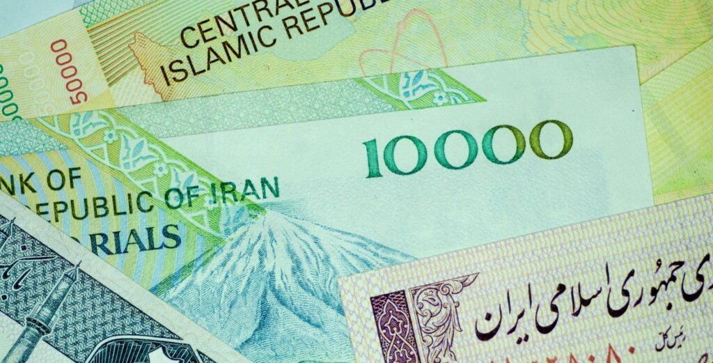 Rial Iran Ambruk,1 Dolar Tembus 2 Juta Rial, Warga Makin Tercekik
