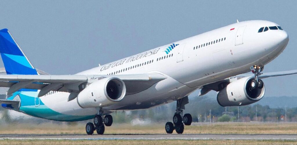 Abu Vulkanik Ganggu Penerbangan, Garuda Indonesia Siapkan Refund dan Reschedule