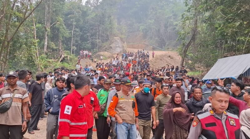 Air Terjun Puncak Robo Harau Ditutup Sementara Usai Pengunjung Tewas Hanyut